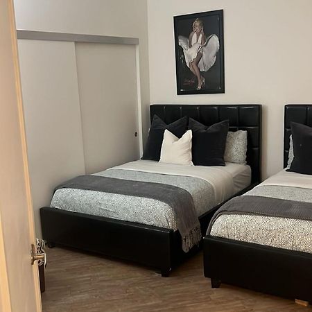 Apartament Exceptional Loft Free Parking And Wifi Los Angeles Zewnętrze zdjęcie